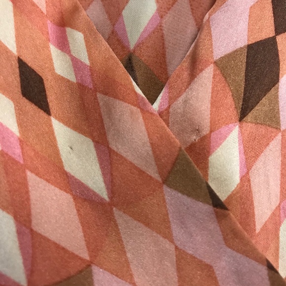 Ann Taylor LOFT Silk Top Size 16 Pink Brown Geometric Sleeveless Blouse - Picture 9 of 9